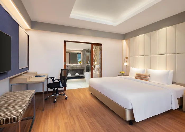 Vivanta Vijayawada, Mg Road